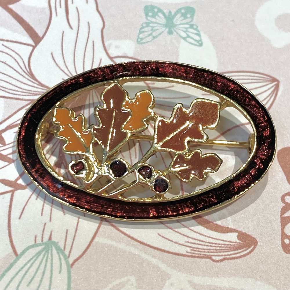 Michelle Lynn Brooch Oval Enamel Gold Tone Brown Orange Leaves Autumn Fall